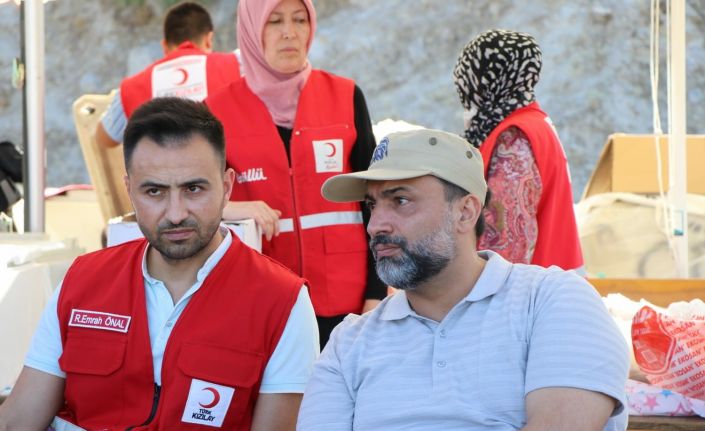 AK Parti İzmir Milletvekili Cemal Bekle: “Yangın bölgelerinde gerçekten bir tarih yazıldı”
