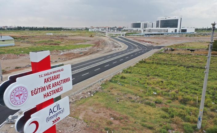 Aksaray’da hastane ek binası ve acil servise yeni güzergah yolu açıldı