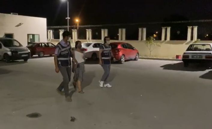 Bankta unutulan telefon ve cüzdanı kendisine aitmiş gibi alan hırsız kadın yakalandı