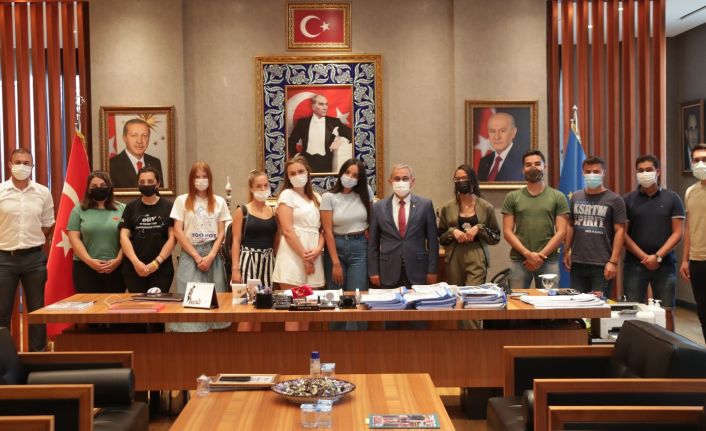 Başkan Işık: "Her zaman gençlerimizin yanındayız"