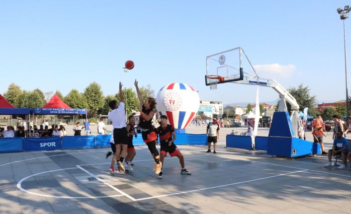 Basketbol aşığı Arif’in hayali gerçek oldu