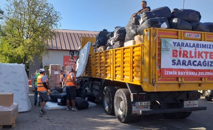 Bayraklı’dan Marmaris’e bir kamyon dolusu yardım
