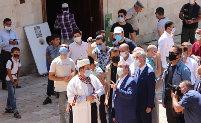 BBP Genel Başkanı Destici: ’’Biz istiyoruz ki bölgede hangi kökene, hangi mezhebi anlayışa sahip olursa olsun bütün insanlarımız barış içerisinde yaşasınlar’’