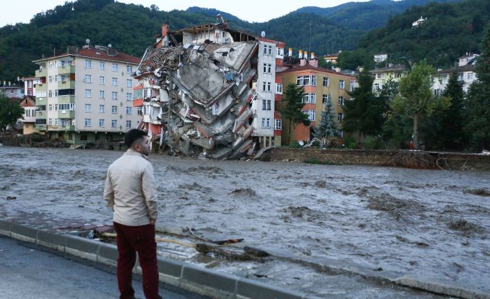 Bozkurt’taki sel felaketinin boyutu gün ağarınca ortaya çıktı