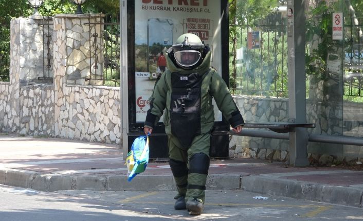 Çanakkale Devlet Hastanesi önünde şüpheli çanta paniği