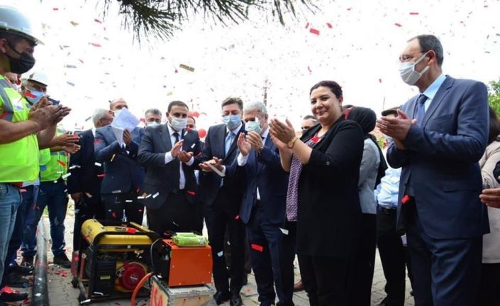 Çiçekdağı’nda içme suyu şebekeleri yenileniyor