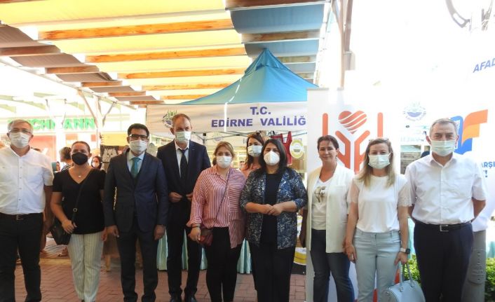 El emeği göz nuru ürünler afetzedelere destek için görücüye çıktı