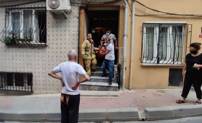 Evinde fenalaşan KOAH hastası kadının imdadına itfaiye ve polis ekipleri yetişti