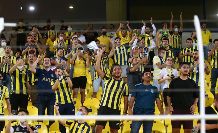 Fenerbahçe, 531 gün sonra taraftarının karşısında