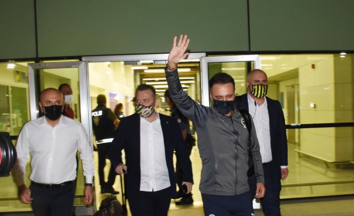 Fenerbahçe, Altay mücadelesi için İzmir’e geldi