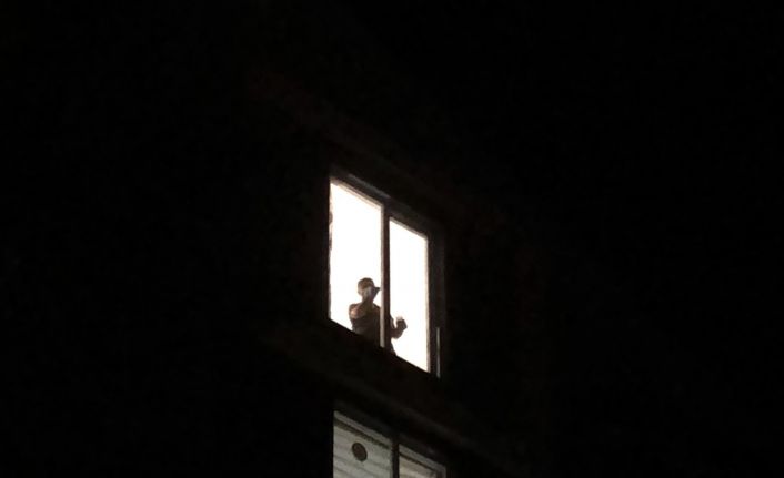 ‘Fransız balkon’ can aldı, 4. kattan düşen kadın feci şekilde can verdi