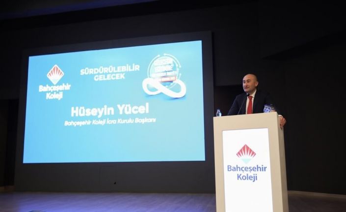 Hüseyin Yücel: “Aşısını olmayan öğretmenle ya da personelimizle maalesef yollarımızı ayırmak durumundayız”