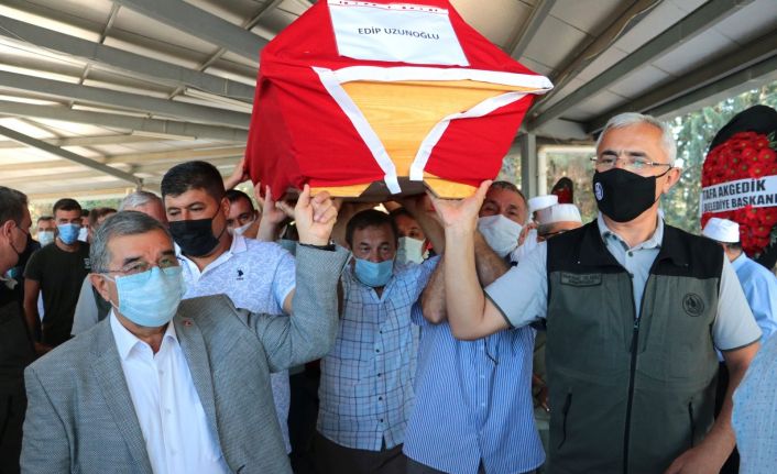 Kahramanmaraş’taki uçak kazasında ölen koordinatör Edip Uzunoğlu toprağa verildi