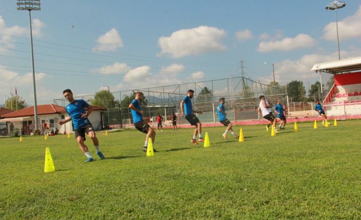 Kullar 1975 Spor futbolcuları SPORTAM ile performans testinden geçti