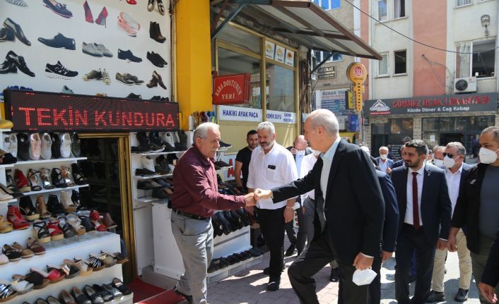 Kurtulmuş: "Türkiye’nin dışında hiçbir yerde afetlerden medet uman bir muhalefet anlayışı yoktur"