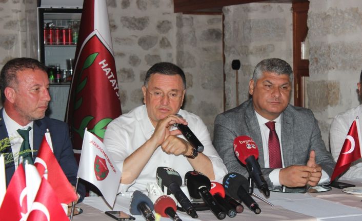 Lütfü Savaş: “Boupendza için 2 ciddi kulüp var. Biri Avrupa, diğeri Orta Doğu’dan”