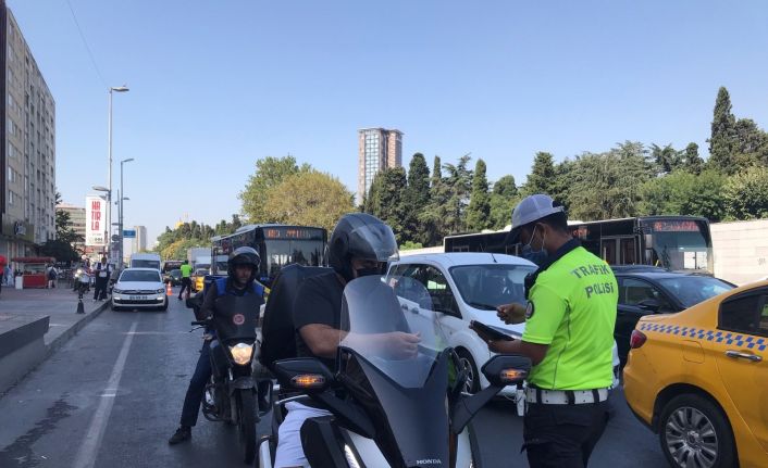 Mecidiyeköy’de motosiklet denetimi