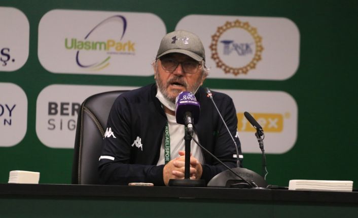 Mustafa Reşit Akçay: “1 puan altın değerindeyken 3 puan aldık”