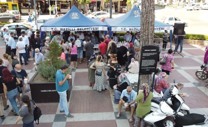 Nazilli Belediyesi’nden 5 bin kişiye aşure hayrı