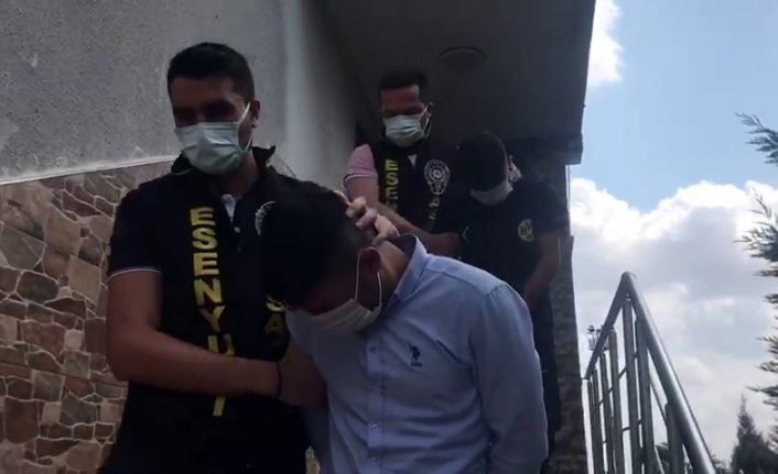 (Özel) Esenyurt’ta bir haftada 9 ev soyup 2 araç çalan hırsızlar, polis tarafından yakalandı