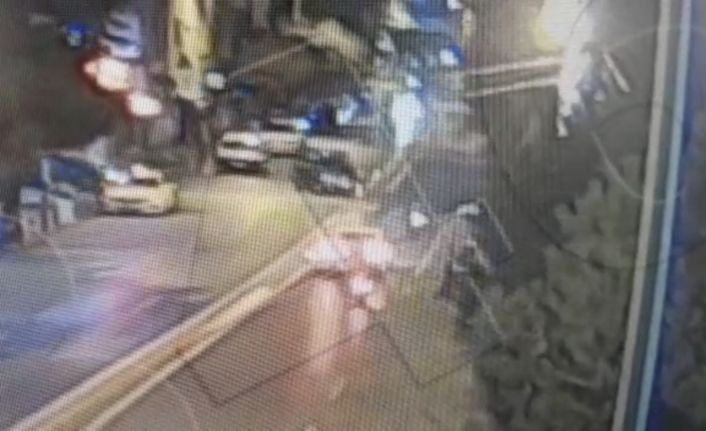 (Özel) İstanbul’da alkollü sürücü dehşeti kamerada: Kask takmayan motosikletli hayatını kaybetti