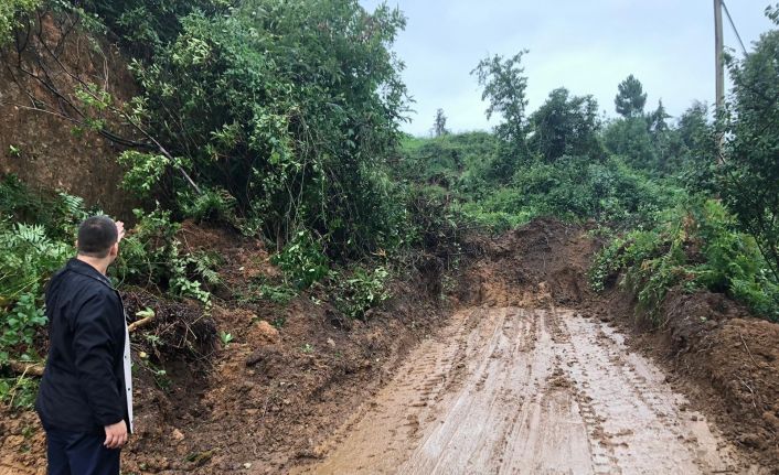 Rize’de 48 köy yolu heyelan nedeniyle ulaşıma kapandı