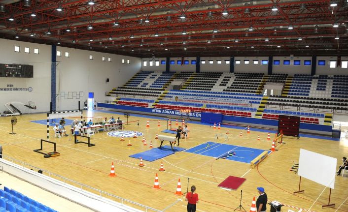 Spor Bilimleri Fakültesi Özel Yetenek Sınavları Rektör Aldemir’in katılımıyla başladı