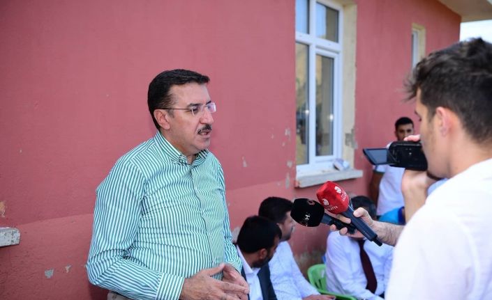 Tüfenkci : "Türkiye’de çok oyunlar oynanıyor ve çok hesaplar yapılıyor"