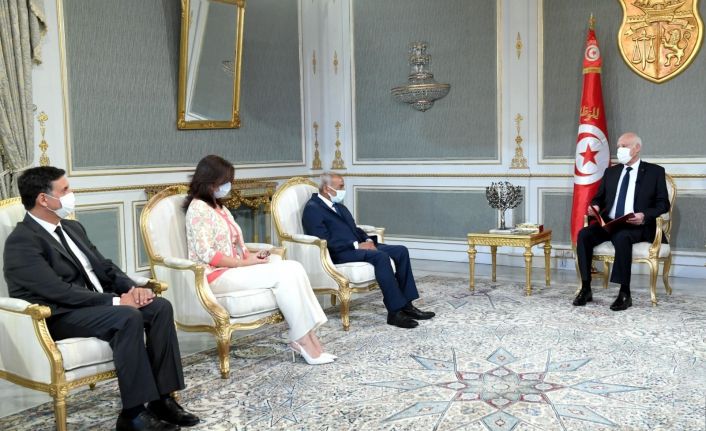 Tunus Cumhurbaşkanı Said: "Bazı yetkililer Tunus’a gelen dış yardımları yurtdışındaki varlıklarına aktardı"