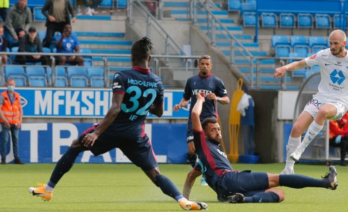 UEFA Konferans Ligi: Molde FK: 0 - Trabzonspor: 0 (İlk yarı)