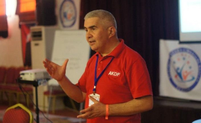 Uzmanlar uyardı: “Aydın’ın yapı stoku alarm veriyor, altı da üstü de çürük"