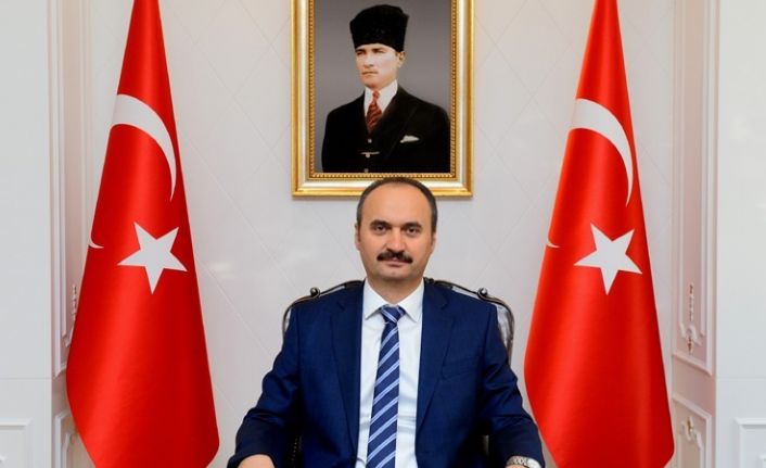 Vali Canalp: “Muharrem ayı barış ve kardeşlik tohumlarının yeşermesine vesile olsun”