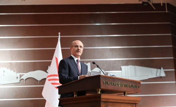 YÖK Başkanı Özvar üniversite rektörleri ile ilk kez bir araya geldi