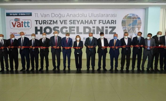 11. Van Doğu Anadolu Uluslararası Turizm ve Seyahat Fuarı kapılarını açtı