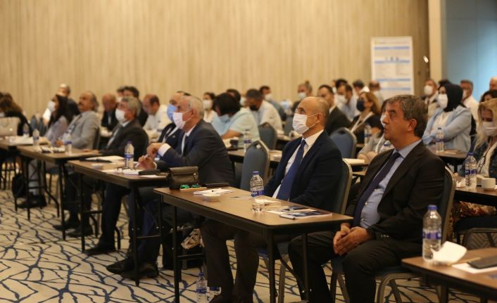 16 bin kilometre içme suyu, 8 bin kilometre atık su, 4 bin kilometre yağmur suyu hattı
