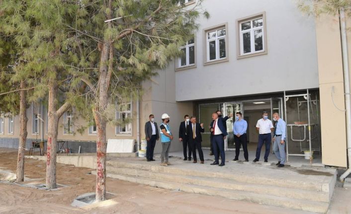 2 bin 600 kişilik KYK öğrenci yurdu açılış için gün sayıyor