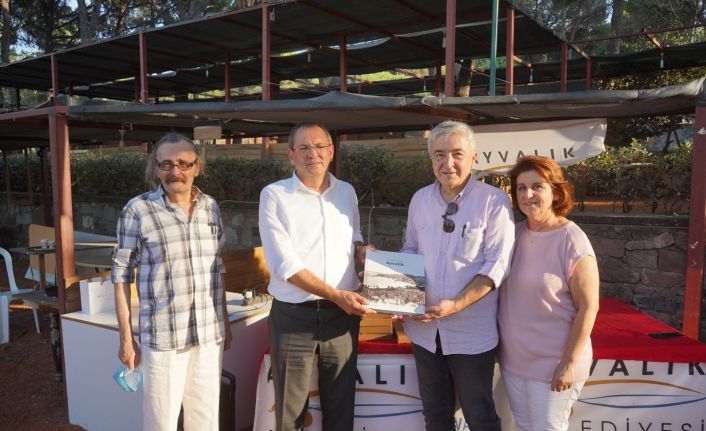 30 gün boyunca 24 yayınevi ve 25 yazar bir araya geldi