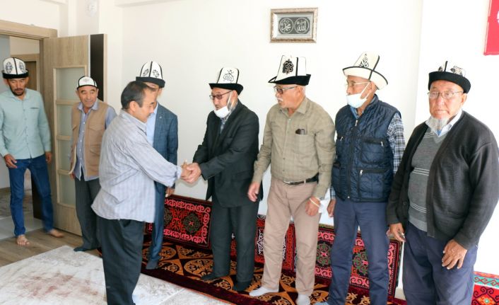 39 yıl önce Afganistan’dan göç eden Kırgızlar, Türkiye’de olmanın mutluluğunu yaşıyor