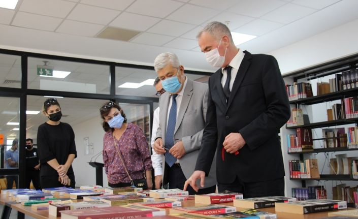 ADÜ’de ’60 yıl sonra Başbakan Adnan Menderes’ isimli kitap sergisi açıldı