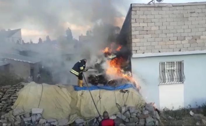 Ağrı’da çıkan yangın korkuttu