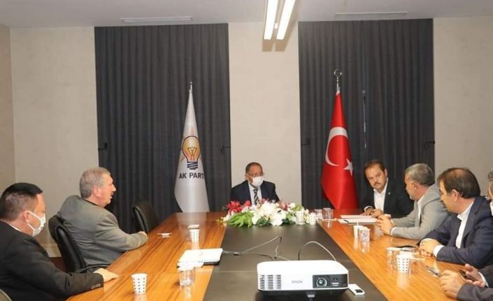 AK Parti genel merkez yerel yönetimler başkanı Özhaseki’den Bağlar’ın projelerine tam destek
