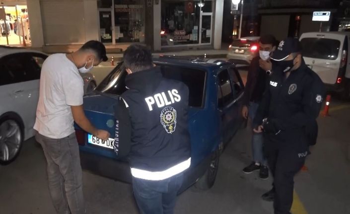 Aksaray’da huzur güven uygulaması: 3 bin 724 araç ile 5 bin kişi denetlendi