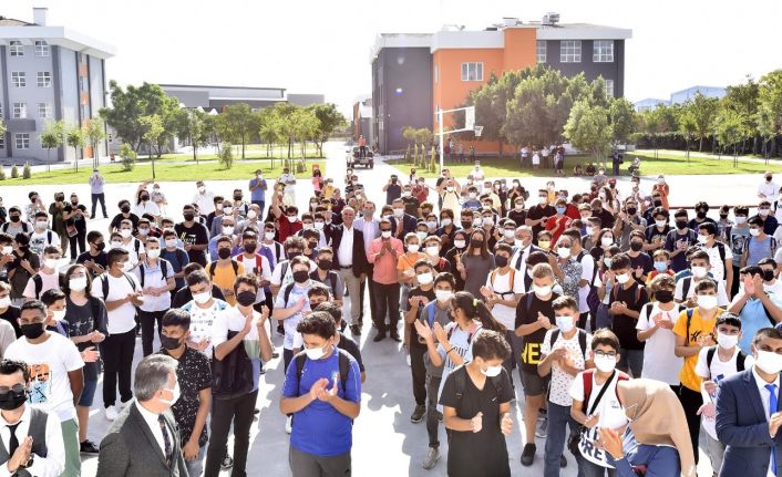 Antalya OSB Teknik Koleji’nde ilk ders zili çaldı