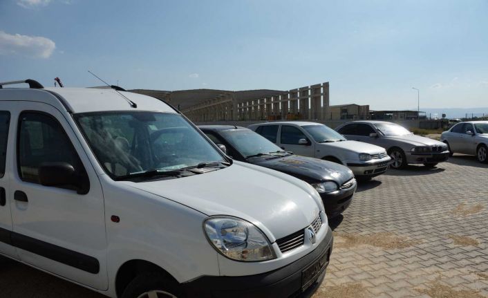 Aydın merkezli 17 ilde change oto operasyonu: 7 gözaltı