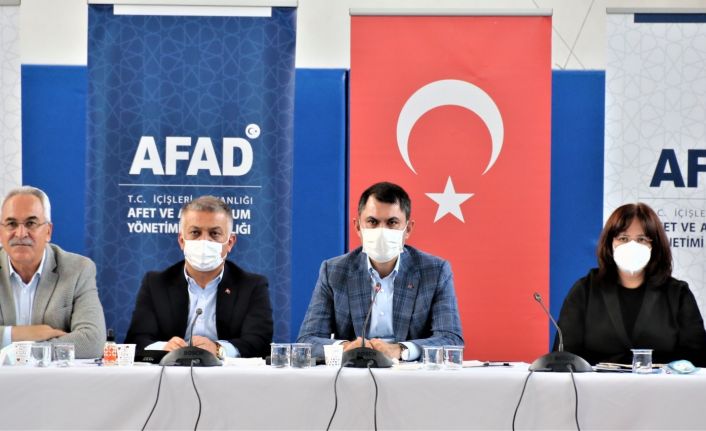 Bakan Kurum:” Muğla ve Manavgat’ta bin 100 binanın yıkım çalışmasını tamamladık”