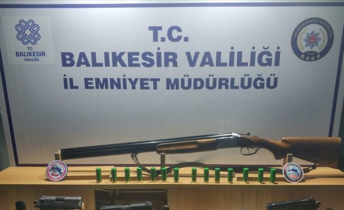 Balıkesir’de 17 şahsa Huzur operasyonu