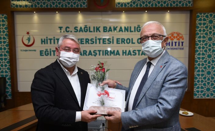Başkan Aşgın’dan sağlık çalışanlarına teşekkür