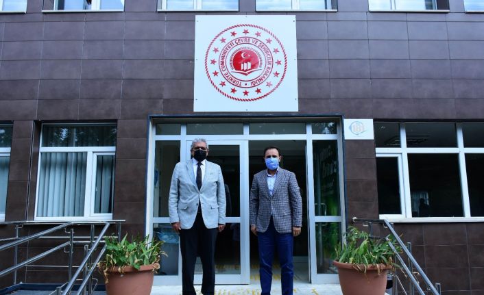 Başkan Küpeli: "Her yıl on binlerce ağaç fidanını OSB içinde dikiyoruz"