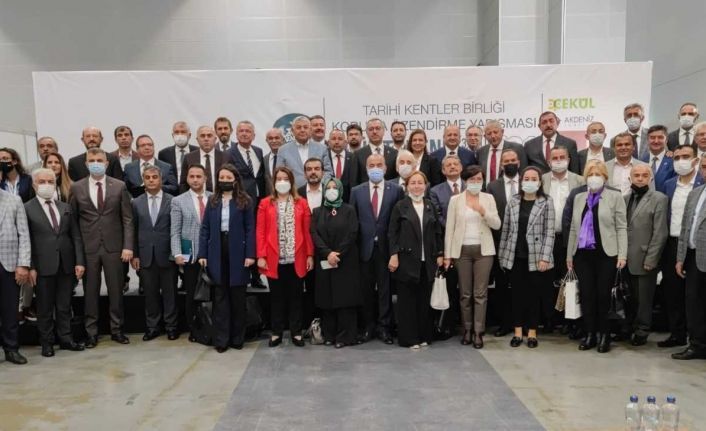 Başkan Tavlı, “Kentin geçmişine sahip çıkan bir yönetim anlayışı ile çalışıyoruz”