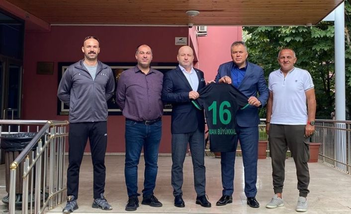 Bursaspor Başkanı Hayrettin Gülgüler’den BTSO Celal Sönmez Spor Lisesi’ne ziyaret